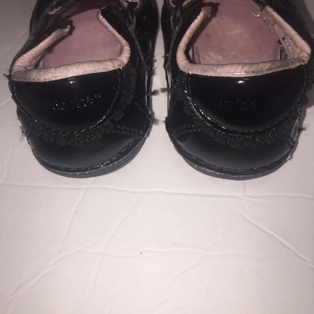 Infant girls stride rite black Mary Jane shoes 4m